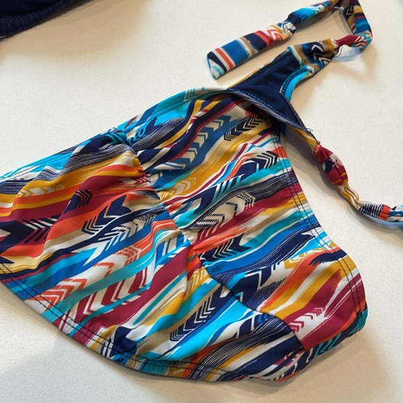 Lucky Brand Guatemala Beach Reversible String Bikini, Size L/XL - Picture 3 of 12